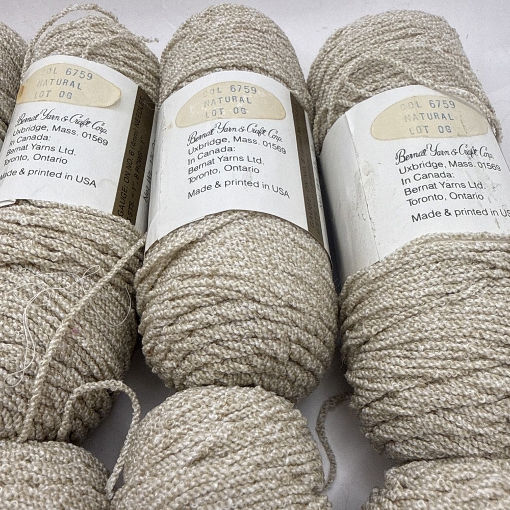 Vintage Bernat Carioca Yarn "Natural" - 1.75oz (50gm) Color 6759 Lot: OG & LL